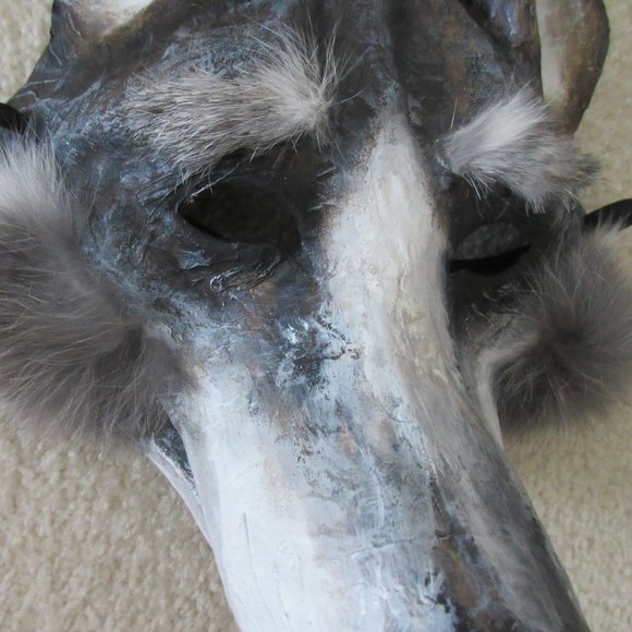 NEW Paper Mache WOLF Mask w/ Real Fur Eyebrows and Cheeks - UNISEX MASK - Picture 3 of 5